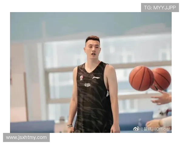 翟晓川坚定信心期待中国男篮调整状态全力以赴迎战下一场比赛